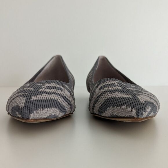 Corso Como Gray Fabric Pointed Toe Flats Women's 6 - Picture 4 of 10